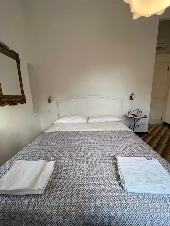 Apartamento Casa del Poeta Riva Ligure Exterior foto
